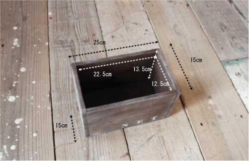 収納に使いたいかわいいボックスの販売