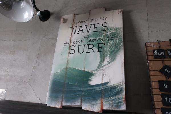 木の温もりのあるウッドボードアートパネル　サーフ