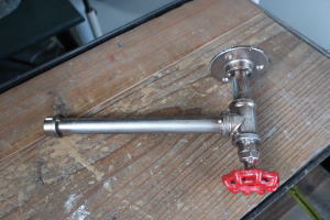 タオル掛けやフックとしても使えるアイアンパーツ