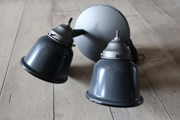 照明 工業系 コンセント