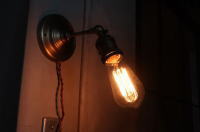 ブラケットライト