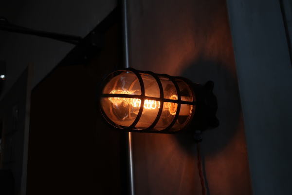 照明 ソケット コンセント