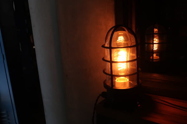 照明 ソケット コンセント