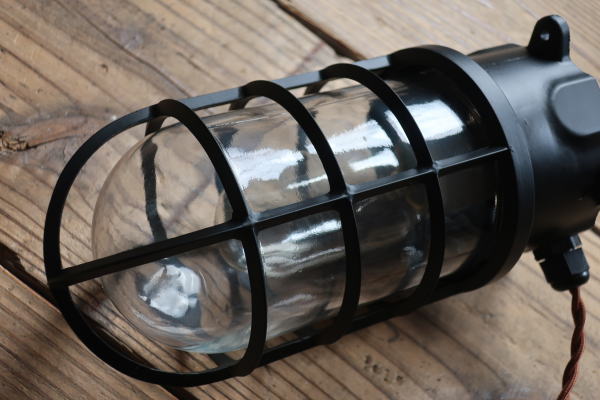 照明 ソケット コンセント