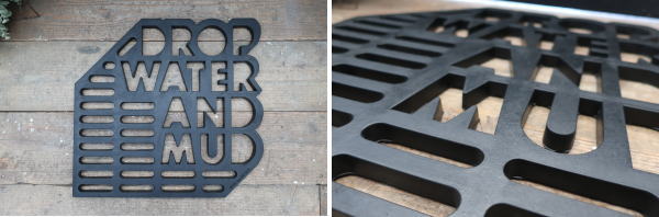 ラバー製で滑りにくく靴底の砂や泥など汚れを落とせる屋外用玄関マット