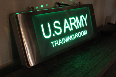 �T�C�����C�g �ČR �j