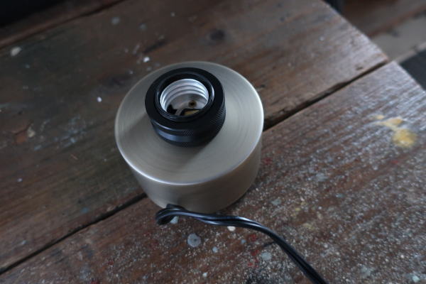 コンセント式のスポットライト