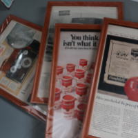 クラシカルなヴィンテージポスターのフレーム