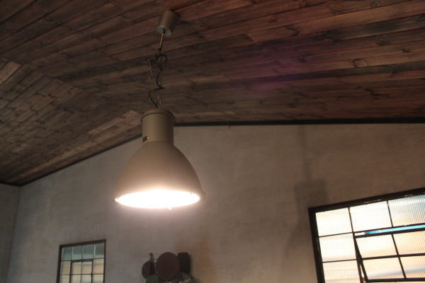 おしゃれ店舗の照明