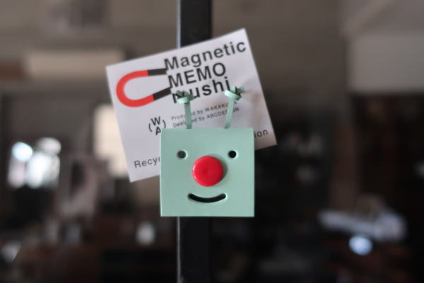 雑貨 マグネット カードホルダー