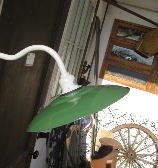 インダストリアルな照明