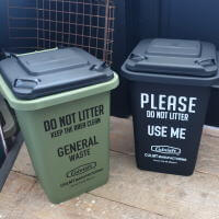 小ぶりなサイズ感が使いやすい　レタリングデザインがかわいいダストボックス・ゴミ箱