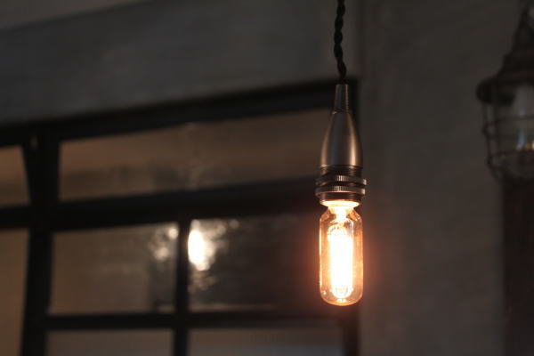 照明 エジソン球