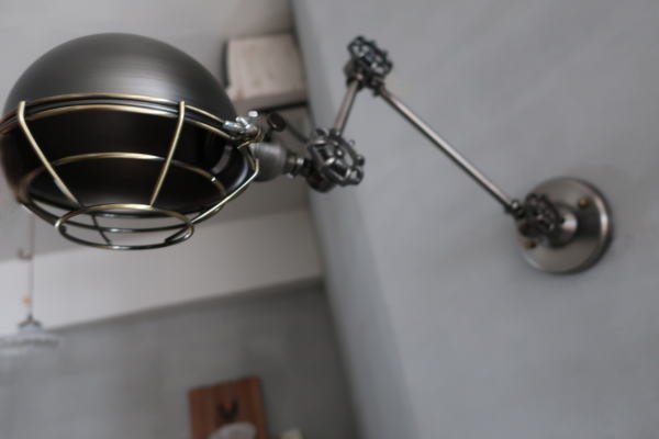 ガード付ライト インダストリアル ブラケット照明