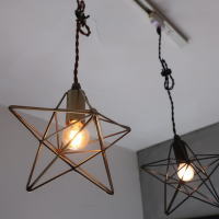 照明 星型 ペンダントライト