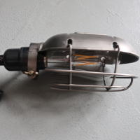 インダストリアルなシーリングライトの販売