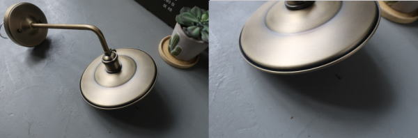 真鍮古色カラーが魅力的な壁付けライト