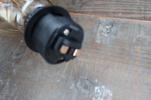 おしゃれな電球付きスポットライト