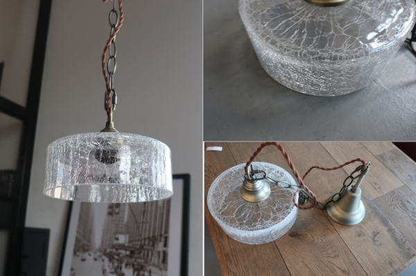 昭和レトロ風のペンダントライト