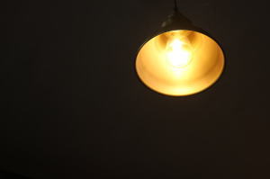 空間に並べて付けたいおしゃれライト