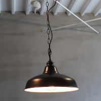 カフェ風インテリアに合うチェーン式ペンダントライト