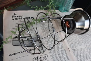 ダクトレール対応のインダストリアル照明 メタルガードライト