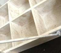 シャビーな風合いがおしゃれな木箱