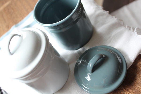 キャニスター 琺瑯