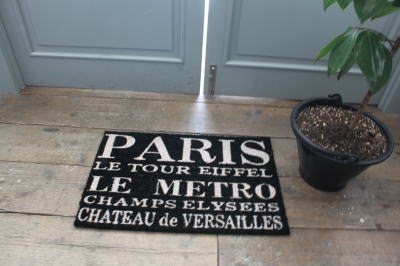マット 玄関 パリ