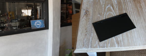 プレート アイアン 店舗禁煙