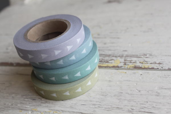 �}�X�L���O�e�[�v �v���[���g �i�`�������G��