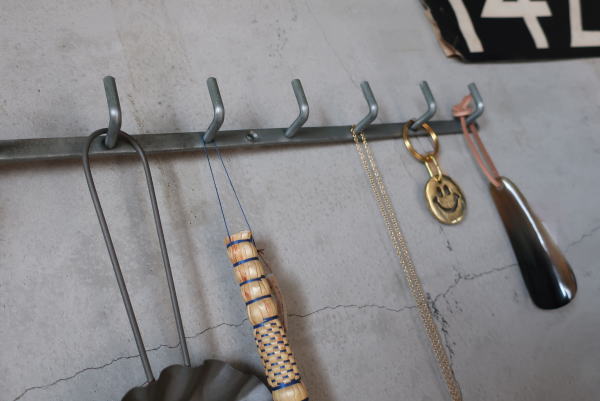 おしゃれなインテリアフックの販売