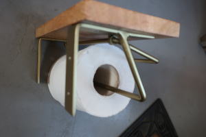 ドロッグリの棚付きホルダー,おしゃれなトイレ収納