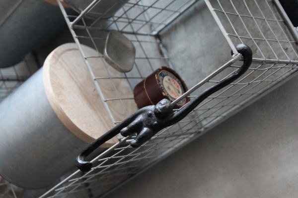 レトロ モンキーフック アンティーク