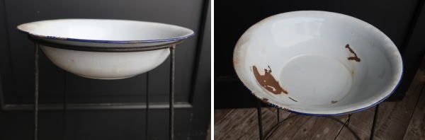 ジャンクガーデニングにお勧めなレトロアイアンスタンド付きホーローボウル