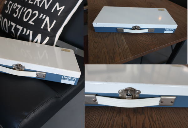 撮影にも絵になるスチールケース