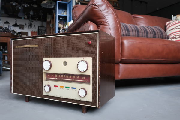 昭和レトロなラジオの販売