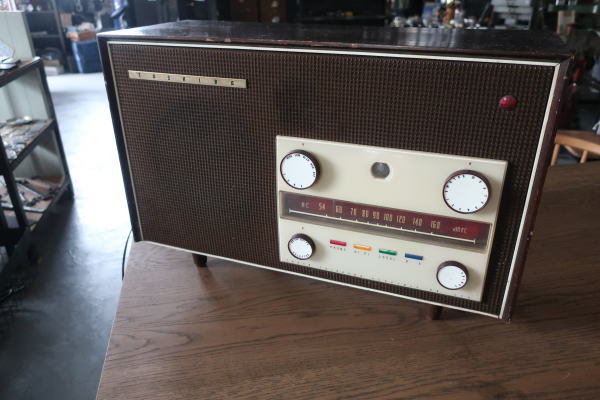 昭和レトロなラジオの販売