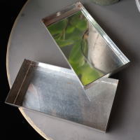 絵になるレトロ缶