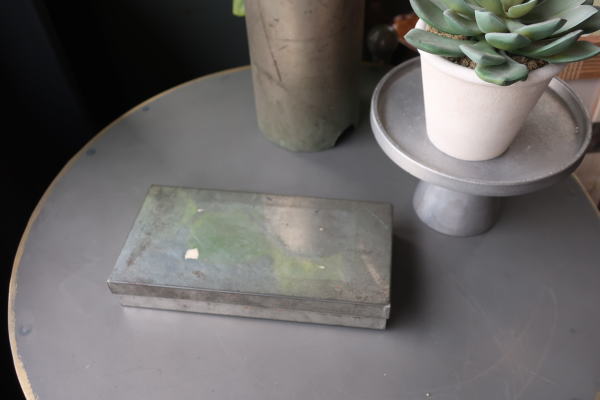 昭和レトロなシルバーケース