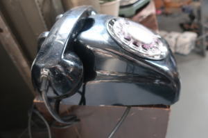 ディスプレイしたい昭和レトロの電話機