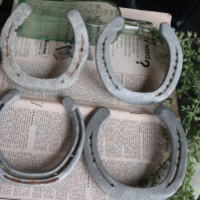 プレゼントや開店祝いにもおすすめの縁起のよいレトロ蹄鉄