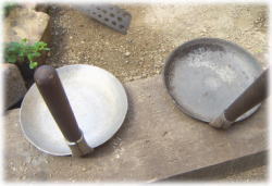 ジャンクガーデンに使いたいインテリア