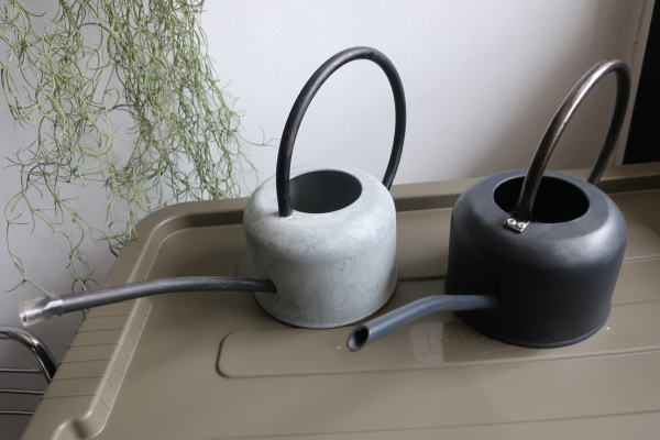 ジョーロ 水差し ブリキ