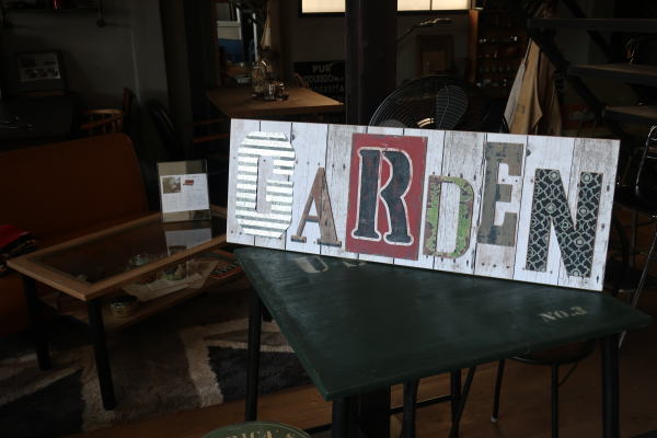 プレート シャビー ガーデン