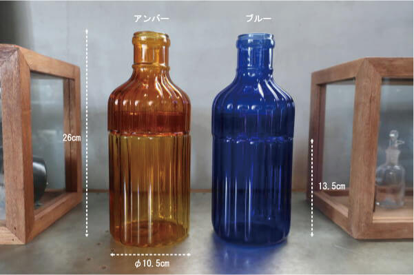 2wayでつかえる　鮮やかなカラーとウェーブデザインが魅力の　ガラスフラワーベース