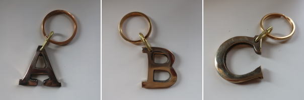 ギフトにもおすすめのブラスキーリング