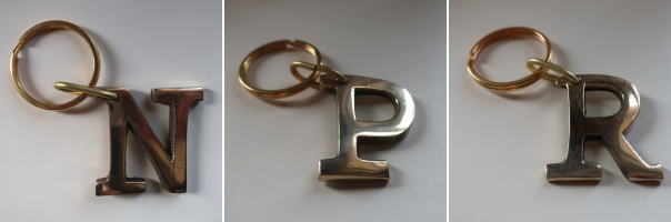 真鍮 キーリング アルファベット