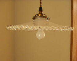 海外アンティーク風なペンダント照明