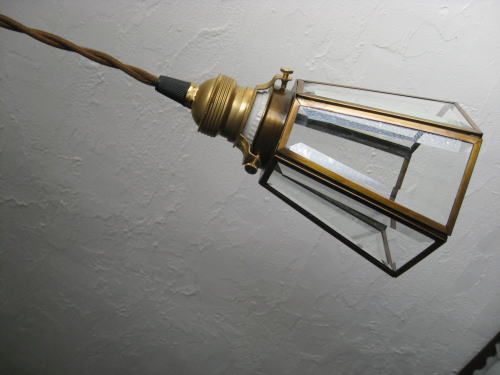 真鍮ラインがおしゃれなガラスシェードの販売